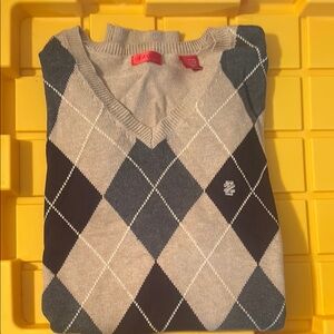 Izod V-Neck Sweater Gray and Black Argyle